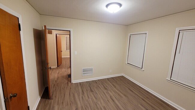 Foto del edificio - 2794 Glenvalley Dr