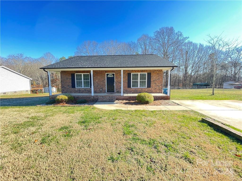 3032 Startown Rd, Newton, NC 28658 House Rental in Newton, NC