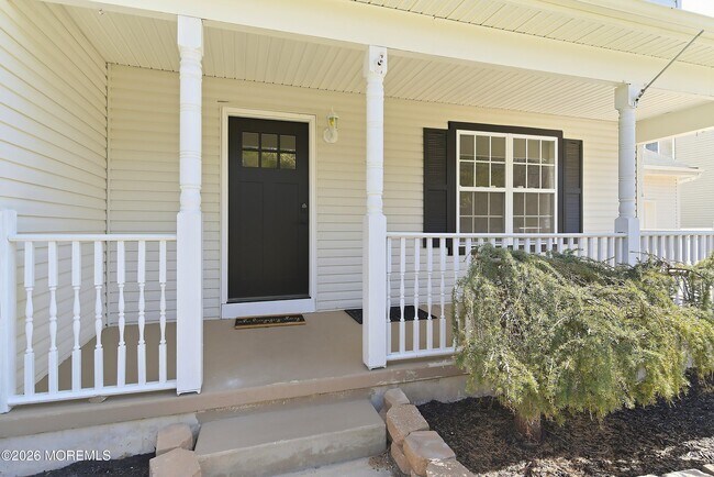 Foto del edificio - 821 Bunnell St