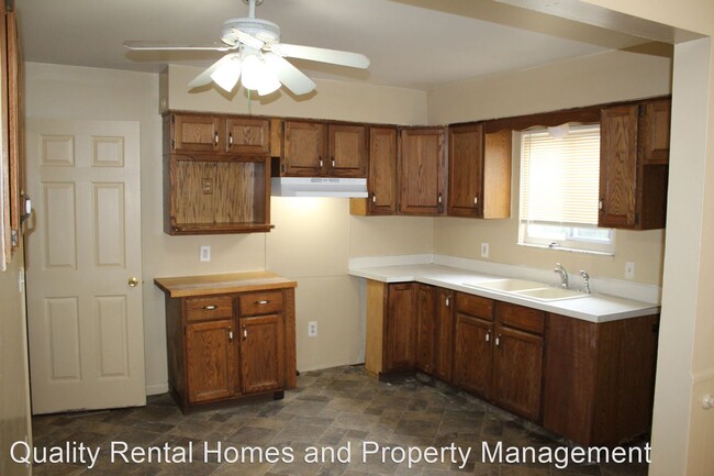 Building Photo - 3 br, 1 bath House - 4009 Brunswick Ave