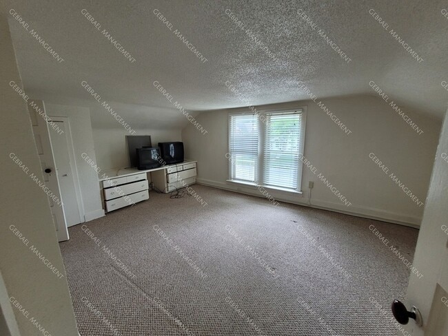 Foto del edificio - 1910 Bay St