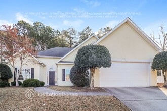 Building Photo - 960 Soaring Dr NE