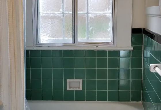 Baño - 444 Burlington Rd NE