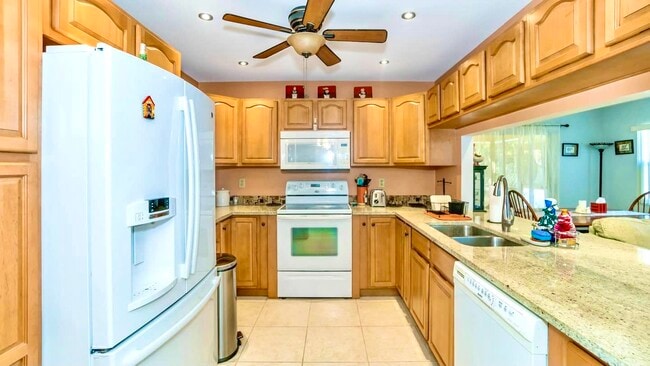 Building Photo - 4439 Black Fox Dr