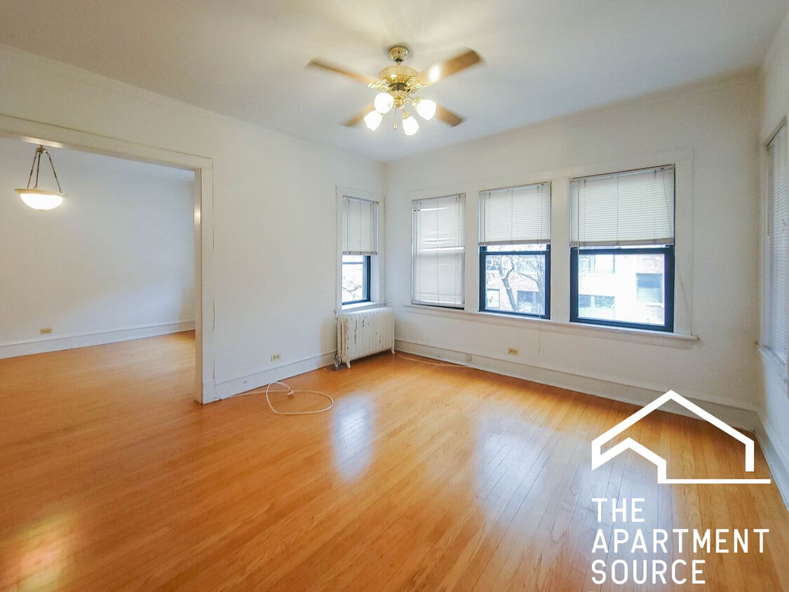 Photo - 1456 West Cornelia Unit 2