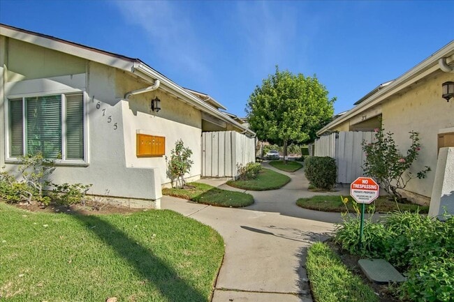 Building Photo - 16755 Parthenia St