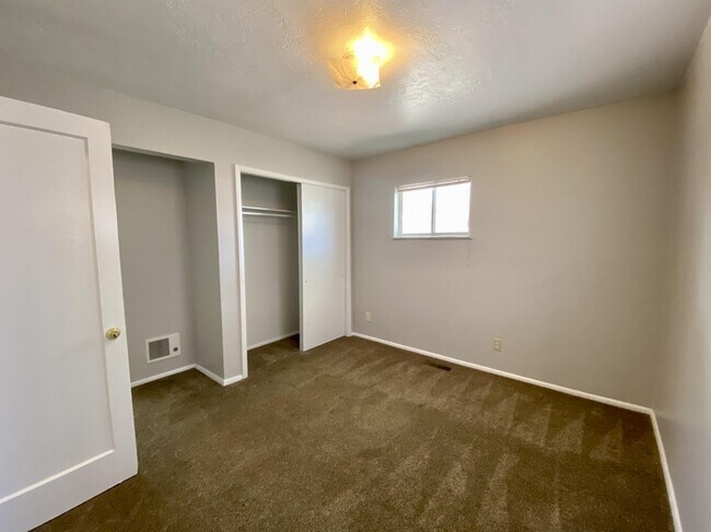 Foto del edificio - 4906 S Wasatch St