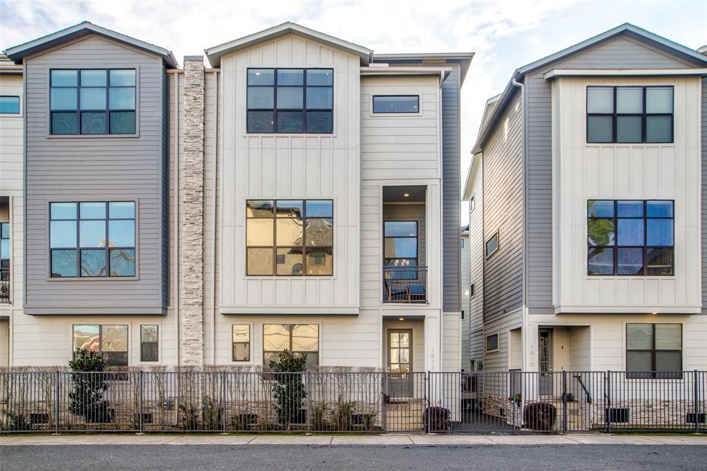 Foto principal - 1512 Beall St