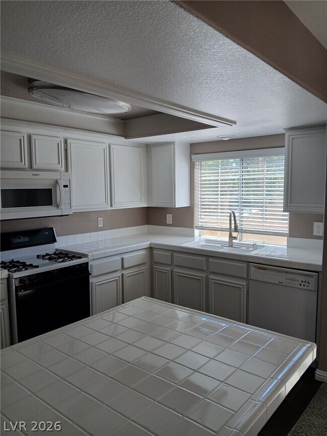 Foto del edificio - 1851 Hillpointe Rd