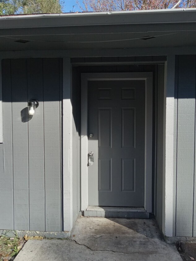 7631 Indian Lakes Dr, Jacksonville, FL 32210 Townhome Rentals in