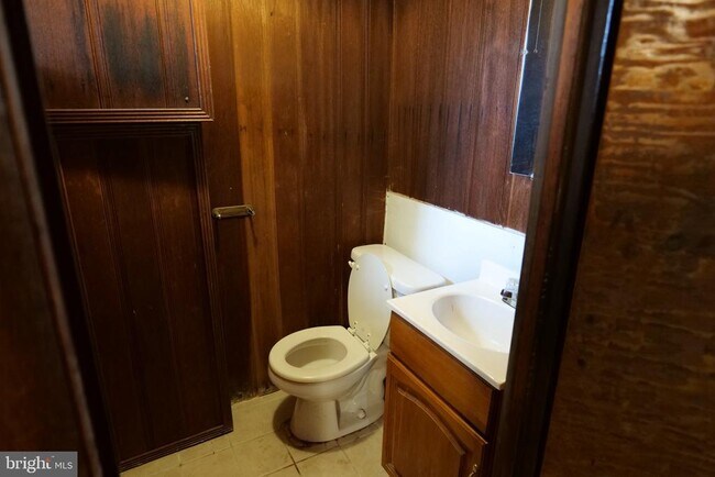 Foto del edificio - 1131 Kerper St