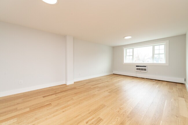 Foto del edificio - 170 Summer St