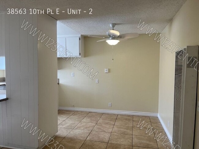 Foto del edificio - 1BD/ 1BTH APT EAST PALMDALE