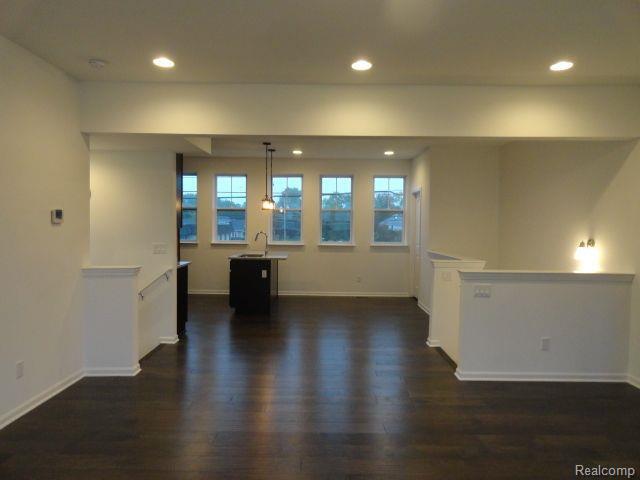 Building Photo - 5926 Arban Dr