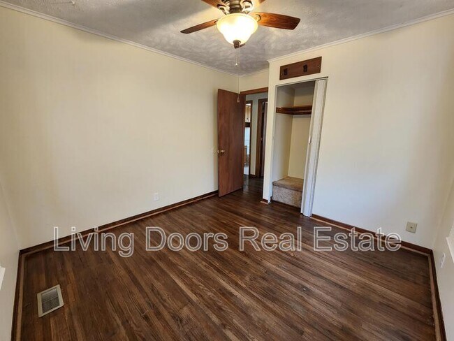 Foto del edificio - 5725 Hartley St