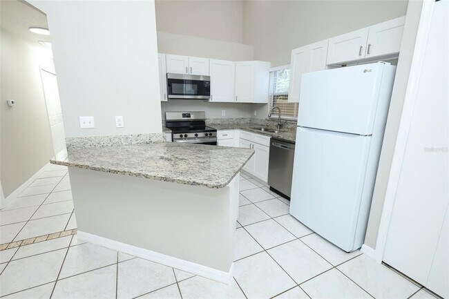 Foto del edificio - 788 Lincoln Pkwy