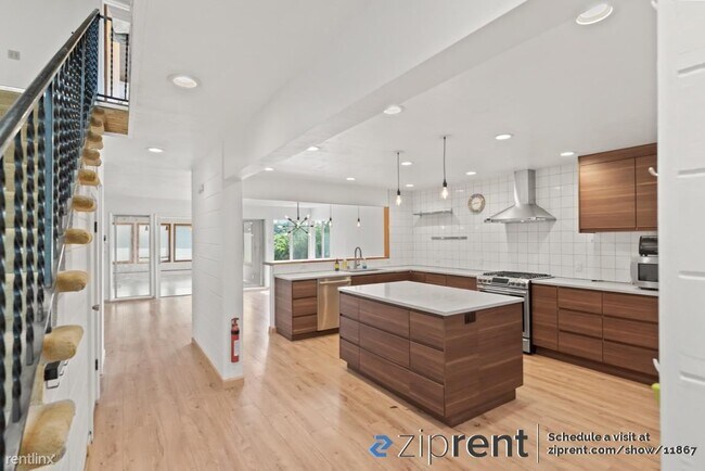 Foto del edificio - 3 br, 2 bath House - 1627 Arlington Blvd, ...
