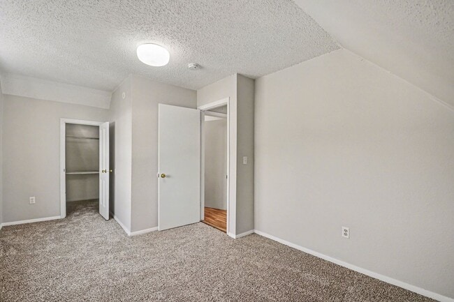 Foto del edificio - 533 14th Ave