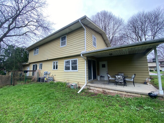 Building Photo - 4603 Stein Ave
