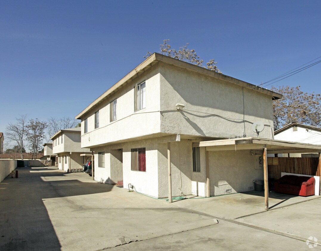 Foto principal - 1979 S Reservoir St