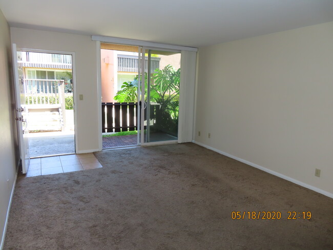 Building Photo - 6333 Mount Ada Rd