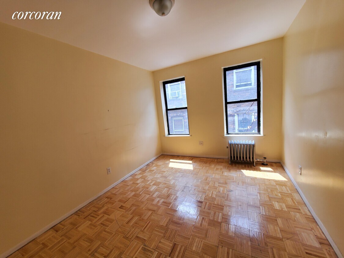 Building Photo - 1692 Grand Concourse