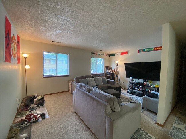 Photo - 332 Friendship St Apartment