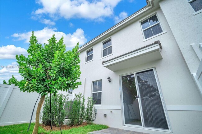 Foto del edificio - 142 SW 171st Ave