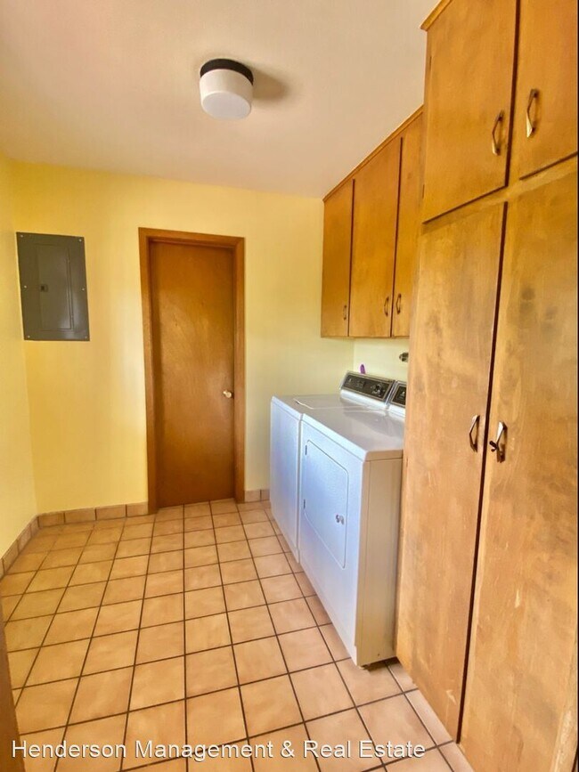 Building Photo - 3 br, 3 bath House - 2816 W 13th St