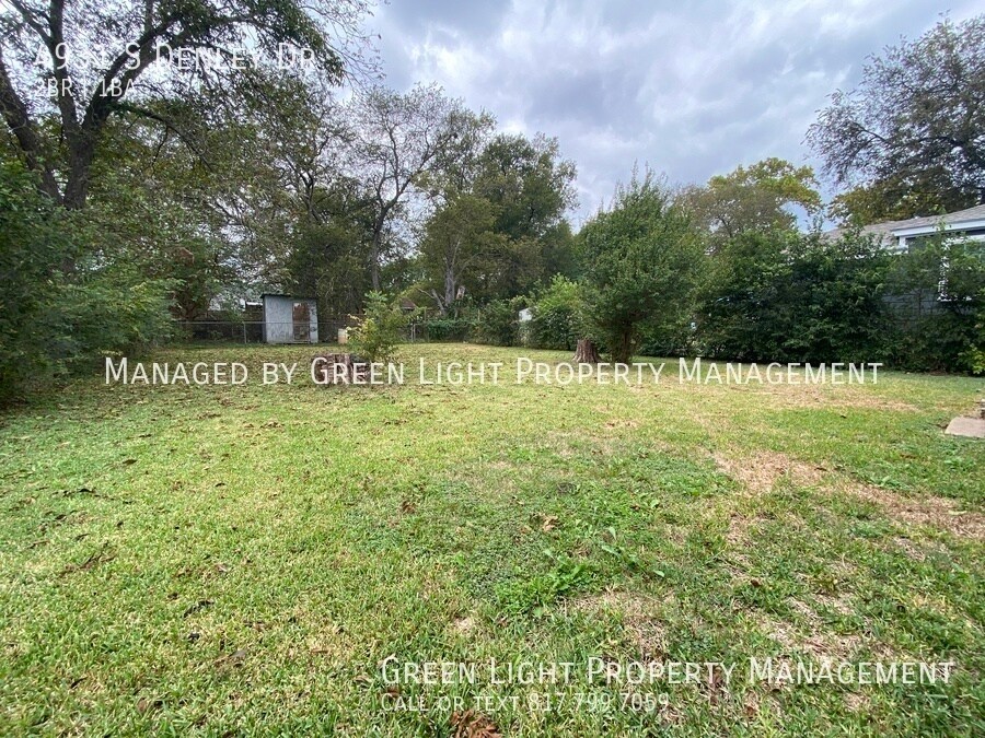 Building Photo - 4931 S Denley Dr