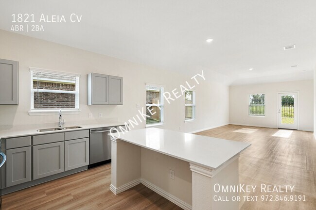 Building Photo - 1821 Aleia Cv