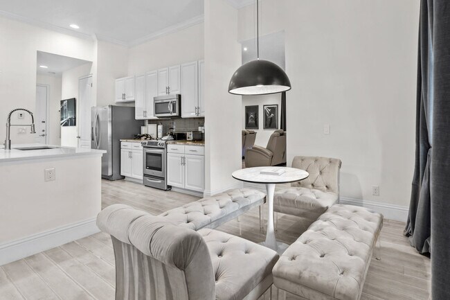 Building Photo - 4039 Oakrise Lp