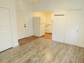 Building Photo - 260 W Antelope Dr