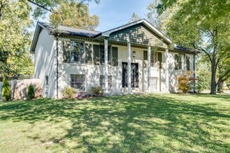 Building Photo - 640 Tobylynn Ct