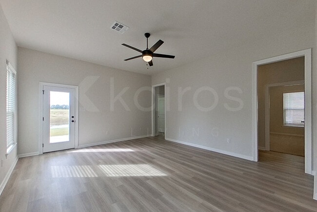 Building Photo - 209 Peppercorn Wy