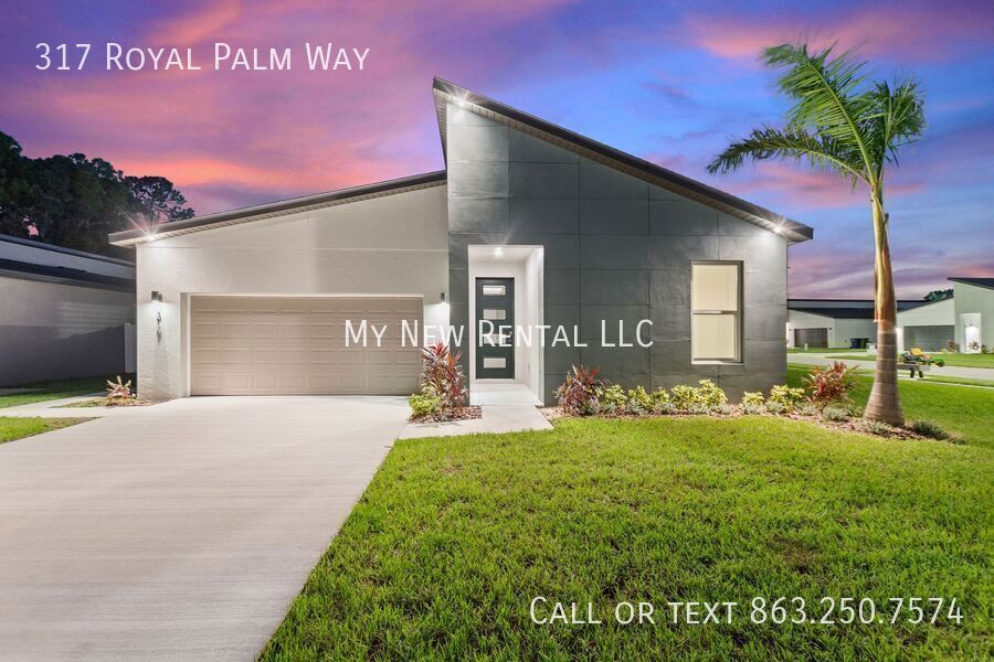 Primary Photo - 317 Royal Palm Wy