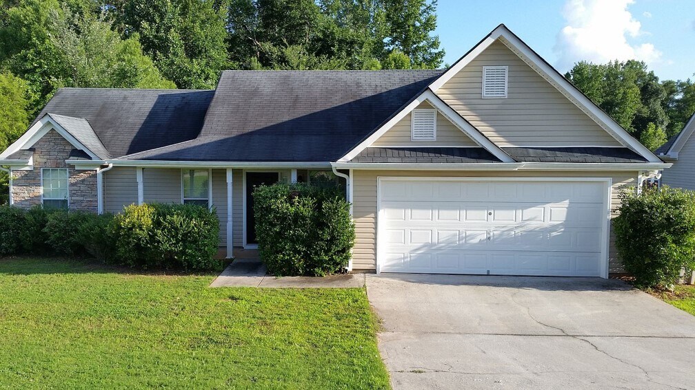 Primary Photo - 303 Baldwin Park Dr