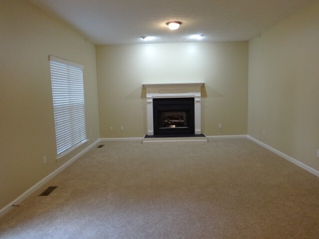Building Photo - 4973 Alexis Drive