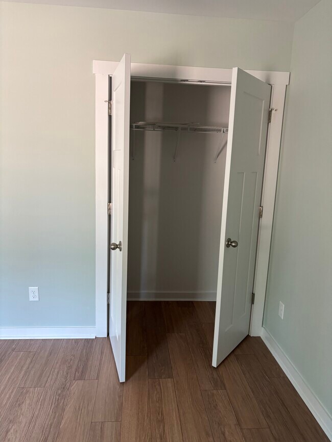 Foto del edificio - 649 Prospect Rd