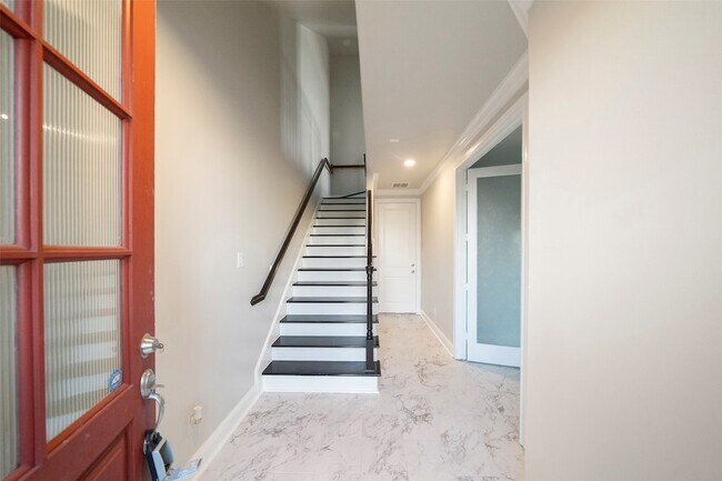 Foto del edificio - 9604 Knight Rd