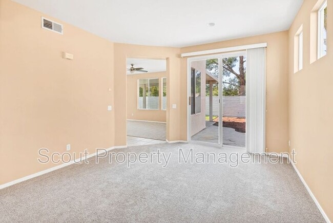 Foto del edificio - 44699 Springvail Ct