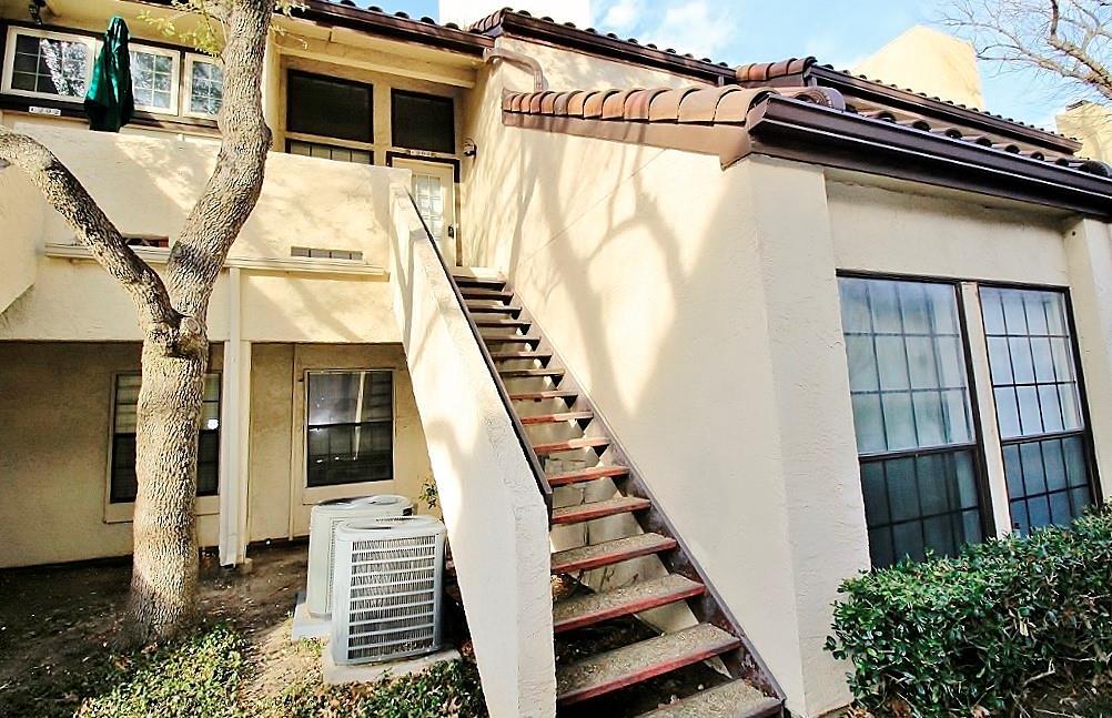 Foto principal - 5590 Spring Valley Rd