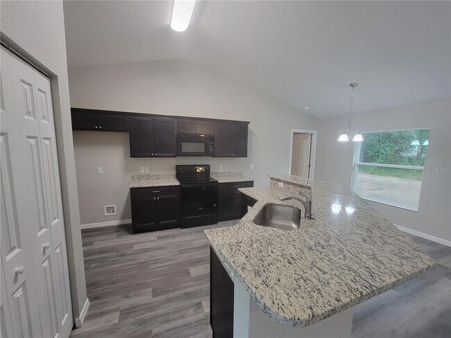 Foto del edificio - 13388 W Hwy 328