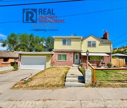 Building Photo - 1420 E Elm St
