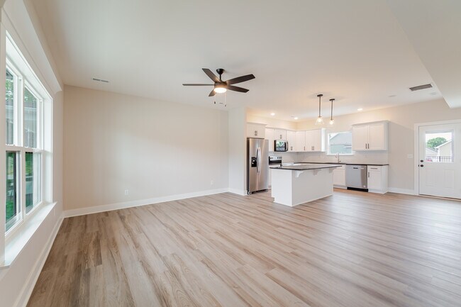 Foto del edificio - 3505 Arbor Crossing Way