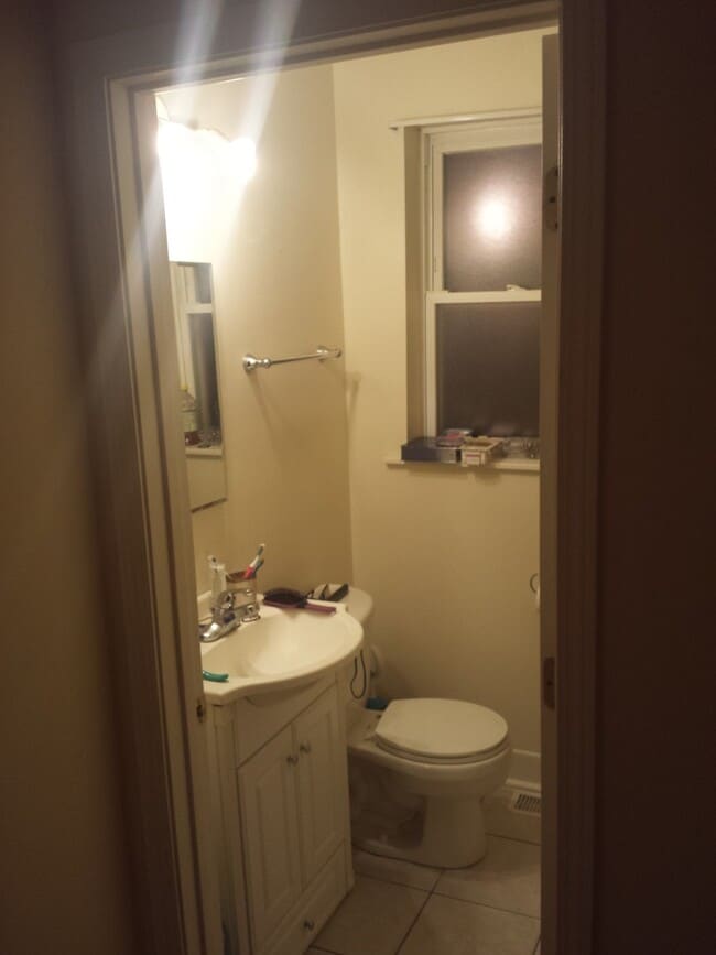 Building Photo - 5309 W Agatite Ave