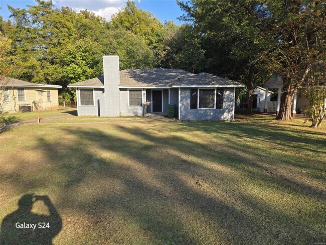 Foto del edificio - 3763 Narrow Lane Rd