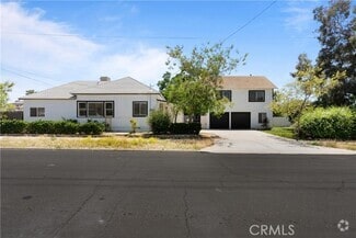 Building Photo - 421 W Sun Ave
