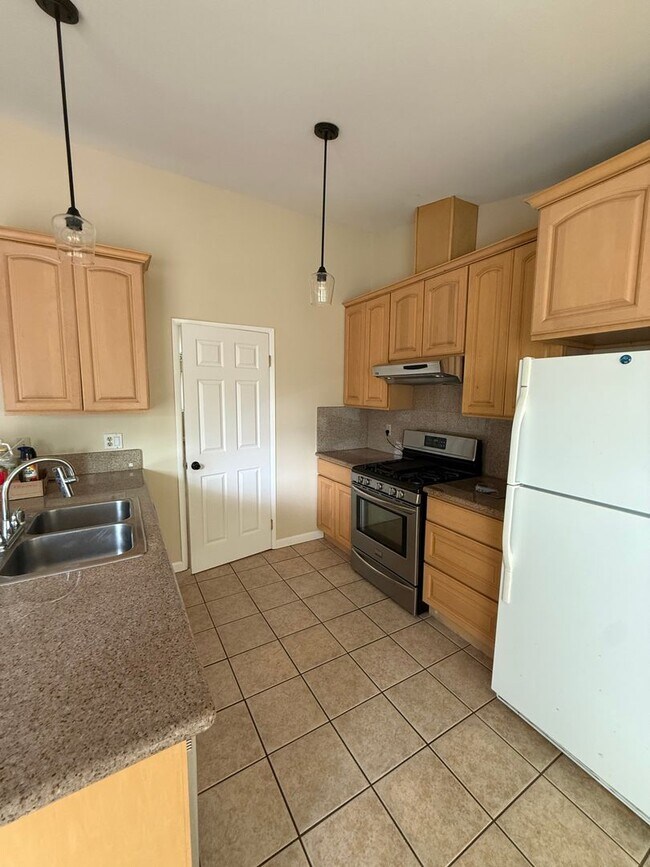 Foto del edificio - 2878 Cypress Way