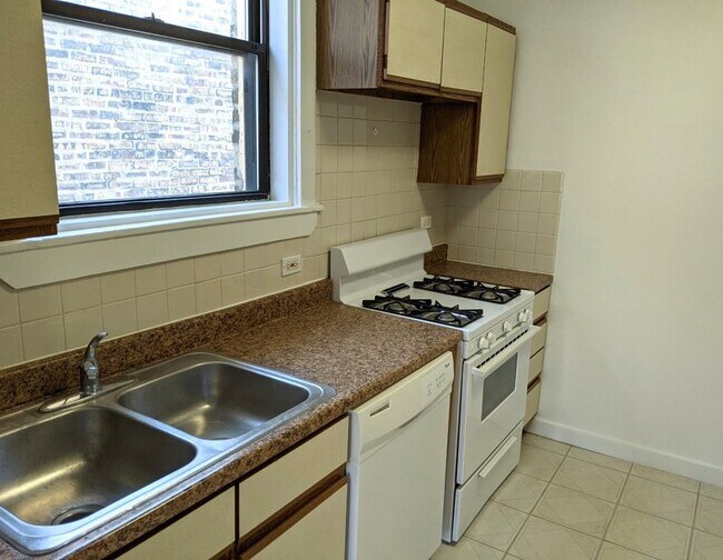 Foto del edificio - 712 Seward St
